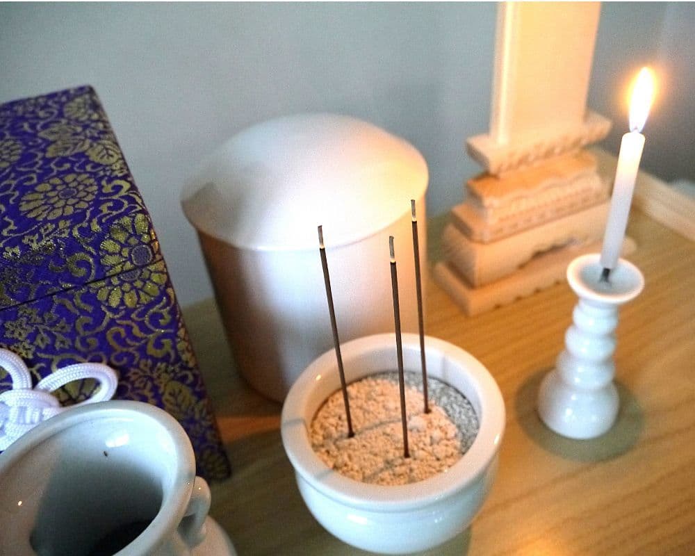 自宅直葬火葬式祭壇